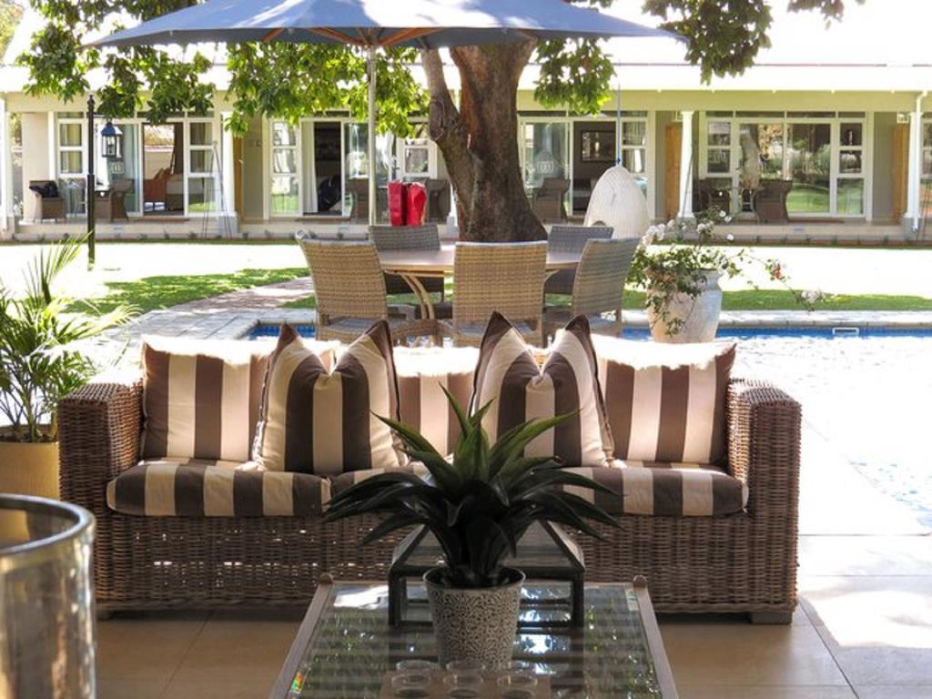 Highlands House Otel Harare Dış mekan fotoğraf